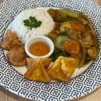 Best Chicken Pineapple in Buzzards Bay, MA